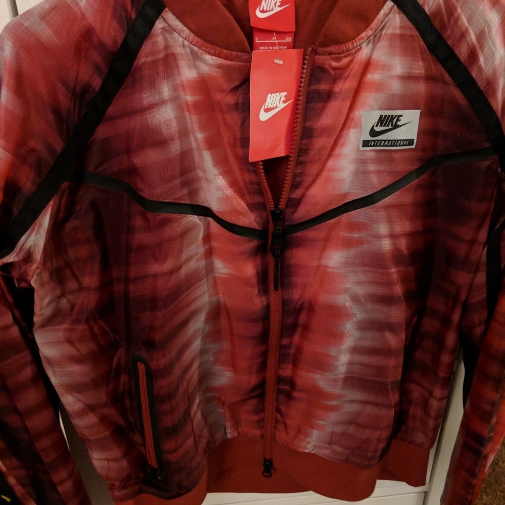 Nike International Sportswear Jacket